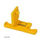 Tool for cutting a longitudinal exit hole in optical modules (MSAT 5)