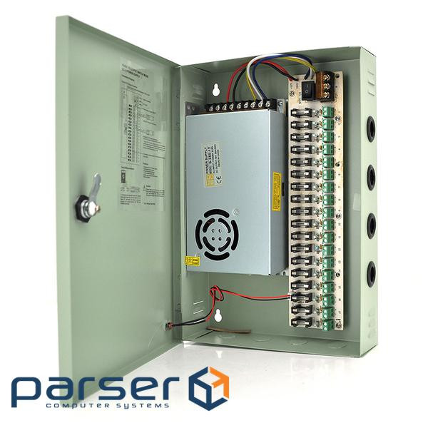 Імпульсний блок живлення 12V-20A / 18CH в боксі з замком перфорований, 18-ти канальний 