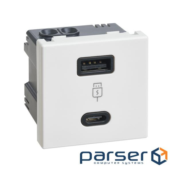 Зарядний пристрій USB A+C, QC, PD, 3A, 30W K45 45x45мм, білий (K126J/9)