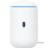 Ubiquiti UniFi UDR7-EU Dream Router 7 Desktop 10G Cloud Gateway with integrated WiFi 7, PoE switch,
